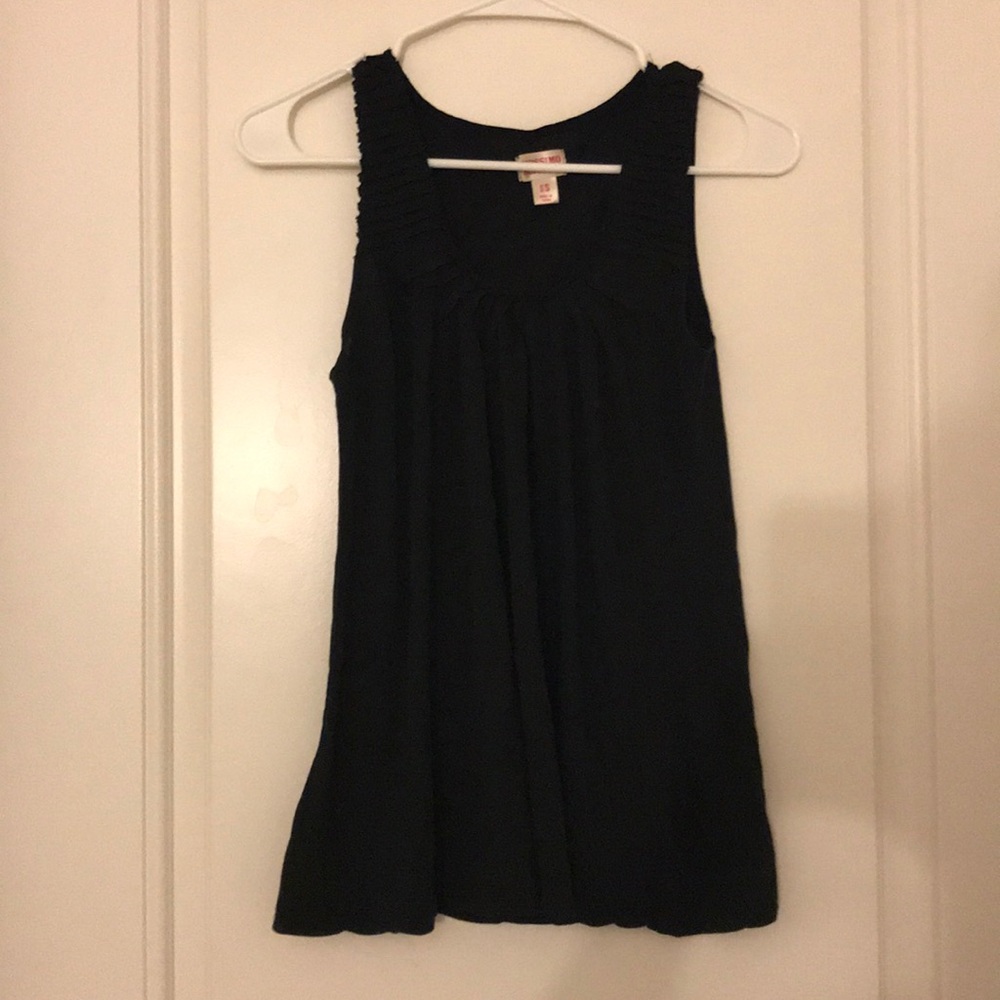 Black flowy top